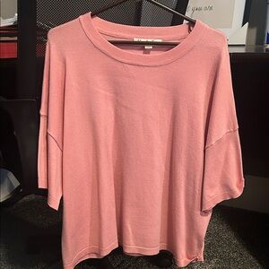NWOT Vine & Love Women’s Pink Short Sleeve Sweater Tee